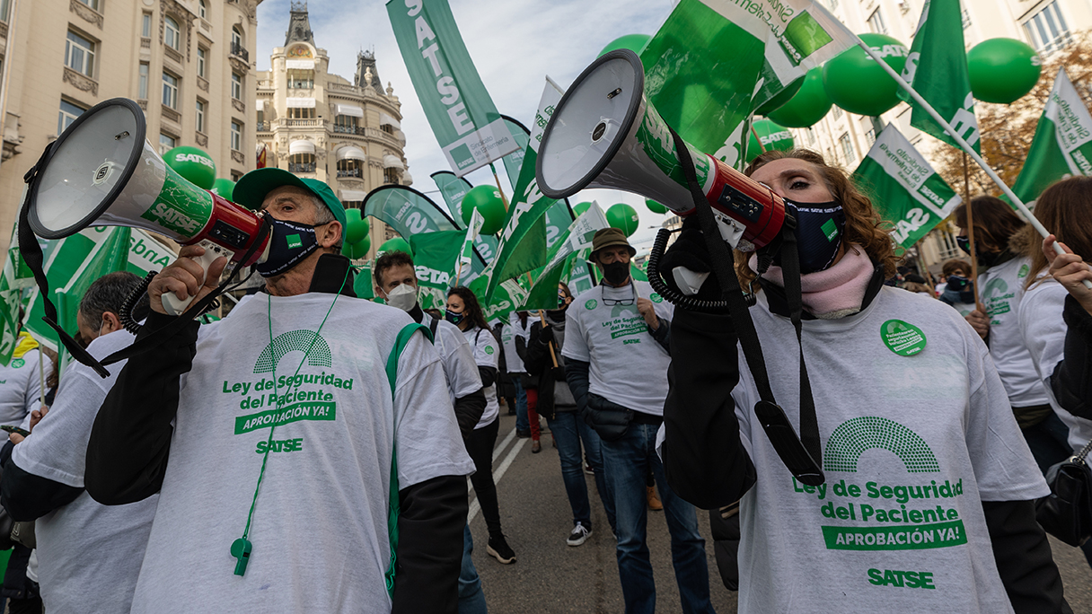 SATSE denuncia la falta de interés político en impulsar la tramitación parlamentaria de una Ley que busca garantizar la seguridad asistencial y acabar con el déficit de plantillas enfermeras