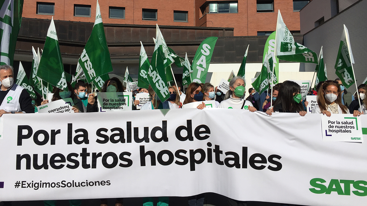 Concentración en las puertas de hospitales de Castilla-La Mancha