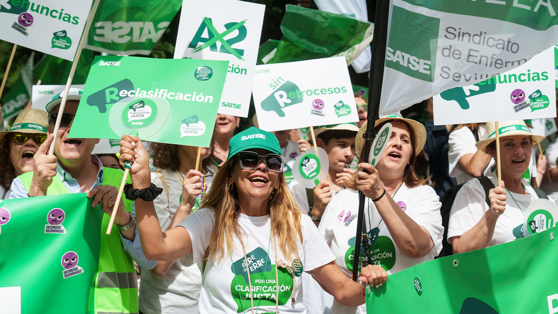 Los ministros de Función Pública y Sanidad tienen en sus manos que el colectivo sanitario más numeroso del país no se movilice y proteste en las calles 